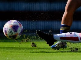Murió un hombre en Córdoba mientras jugaba un partido de fútbol amateur