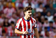 Puede jugar para Italia, Alemania y Argentina: quién es el goleador que asoma como alternativa de Julián Álvarez en el Barcelona