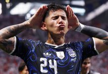 Tensión con Enzo Fernández en Chelsea tras su gol a Inglaterra en el Mundial y el coqueteo con el City: el cruce de los fanáticos en pleno partido