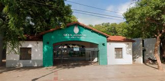Una mujer discutió con su ex pareja, le arrojó agua hirviendo y le provocó quemaduras de segundo grado: quedó detenida