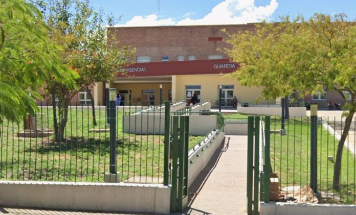 Una niña recibió un disparo de aire comprimido cerca del pecho y creen que el responsable es su hermano