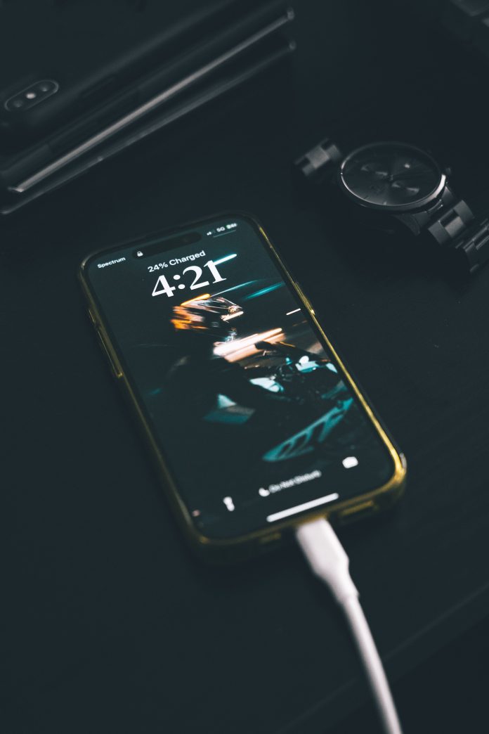 Así se puede cargar el celular correctamente sin dañar el dispositivo