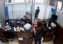 Condenaron a dos cajeros del Banco Nación por robar dinero mientras los clientes realizaban depósitos