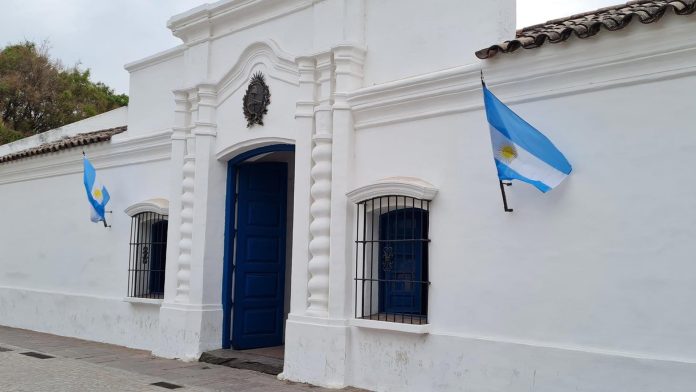 El Gobierno oficializó la declaración de San Miguel de Tucumán como capital simbólica del país cada 9 de julio