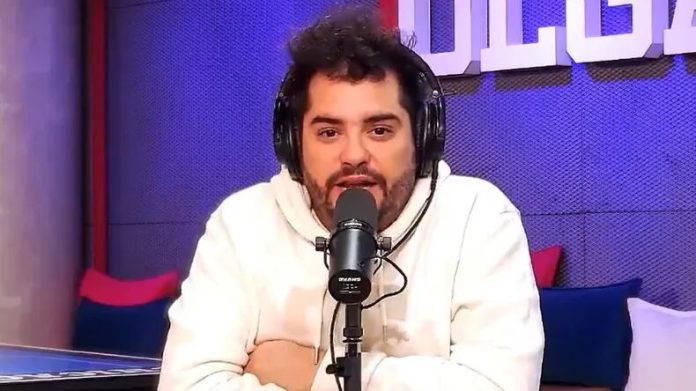 El hombre que amenazó a Homero Pettinato en la puerta de su trabajo es un fan de su ex, “La Reini”: la denuncia del conductor