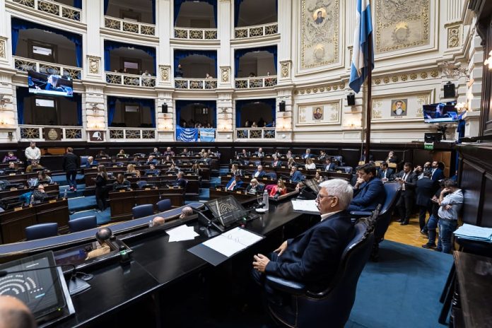 El peronismo saldó sus diferencias y aprobó medidas contra la morosidad en la provincia de Buenos Aires