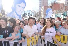 Estudiantes secundarios criticaron a Axel Kicillof en la previa de la marcha por los 50 años de La Noche de los Lápices en La Plata