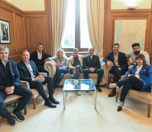 Karina Milei incluyó a Monteoliva en la mesa política: preocupación por la “escalada en inseguridad”