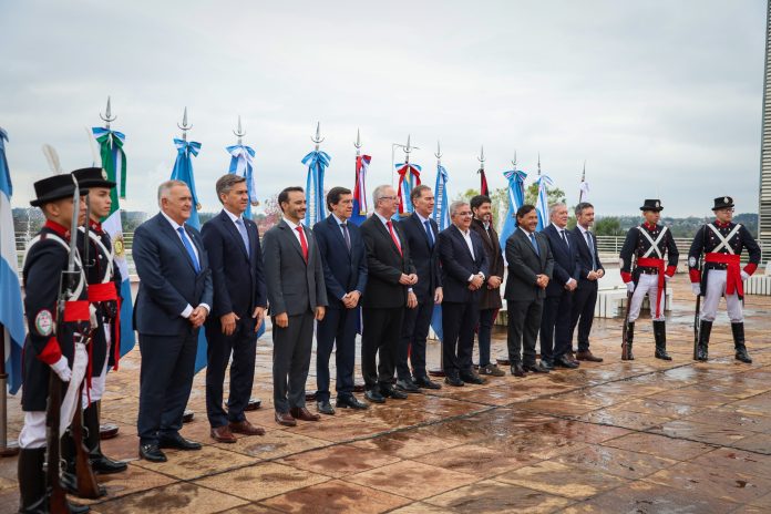 La Liga de Gobernadores del Norte impulsa cambios al cabotaje fluvial