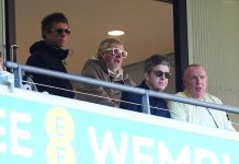 Liam Gallagher adelantó detalles sobre la posible sanción al Manchester City: “Fui informado por alguien de una posición muy alta”