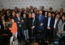 “Oportunismo”, “payasada” y “demagogia”: la oposición más dura criticó a Javier Milei por Malvinas
