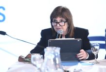 Patricia Bullrich: «Una cosa es Thatcher economista y otra cosa es Thatcher al frente de la guerra»