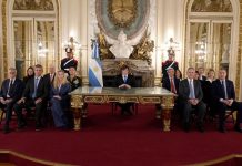 «Que haya PAS» para “que reine la paz”: la maniobra del Gobierno para las elecciones y el juego de desconfianza con las provincias