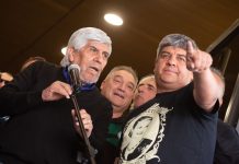 Retroceso de los Moyano y avance empresario: el balance de un conflicto que confirma el ocaso de los bloqueos sindicales en la Argentina