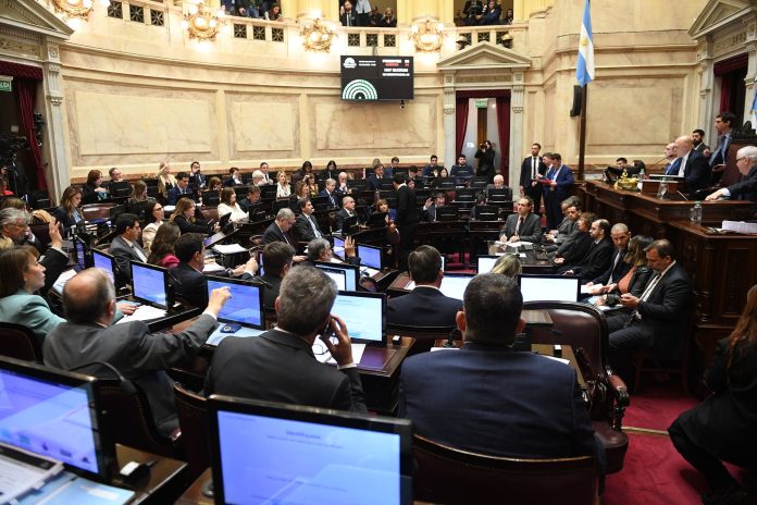 Senado: el oficialismo introdujo cambios en la reforma del Banco Central e intentará aprobarla mañana