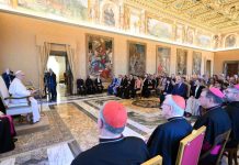 Tras reunirse con el Papa, uno de los líderes de la CGT advirtió que podrían convocar a una medida de fuerza si el Gobierno no abre el diálogo