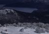 Video: se produjo una impactante avalancha en el Cerro Chapelco y de milagro no arrastró a dos esquiadores