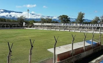 Arrojó pirotecnia en un partido de la liga local de Catamarca y le prohibieron el ingreso a las canchas por cuatro años