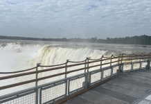 Cerraron los circuitos de las Cataratas del Iguazú por la impactante crecida del río