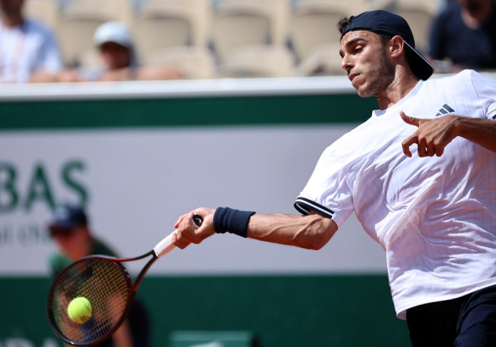 Cómo mejorar el timing en el tenis: las claves para golpear la pelota en el momento justo