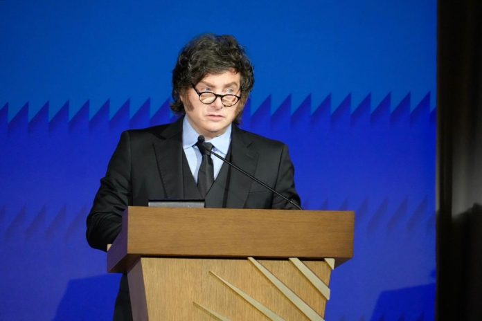 El Gobierno declaró al Cártel de Sinaloa, las FARC-EP y otras tres bandas como organizaciones terroristas