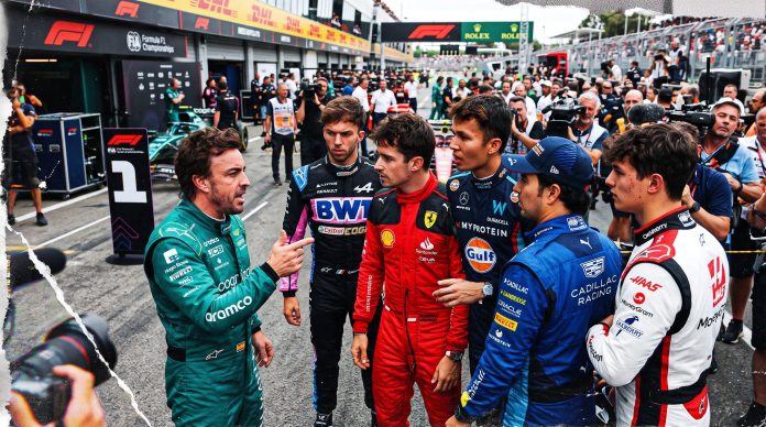 Estalló la guerra de pilotos en la Formula 1 tras las críticas de Fernando Alonso a un sector de la parrilla: “Espero que no nos crucemos en pista”