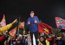 Las claves de la victoria de Lula en Brasil: la estrategia en redes y los errores que debilitaron a Flávio Bolsonaro