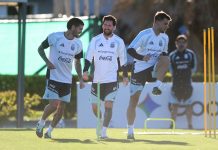 Lo que dejó el último entrenamiento de Messi en la Selección: la prenda que debió cumplir y las visitas ilustres