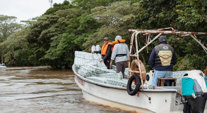 Más de 400 personas abandonaron sus hogares en Corrientes tras la crecida de los ríos Paraná y Uruguay