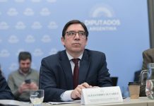 Otro escándalo en una comisión de Diputados: casi se pelean un libertario y un peronista