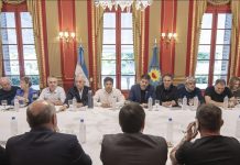 Reelecciones, PASO bonaerenses y construcción propia: qué dejó la reunión de Kicillof con sus intendentes