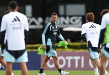 Scaloni define la primera lista de convocados de la era post Messi: ausencias obligadas y notables, y dos grandes dudas