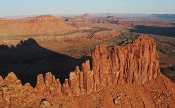 Tormenta tropical en Utah: 70 corredores de ultramaratón quedaron atrapados en el desierto y fueron evacuados tras una noche a la intemperie